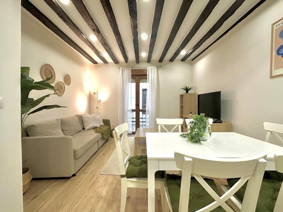 Apartamento De Diseno En Laredo Centro Exterior photo